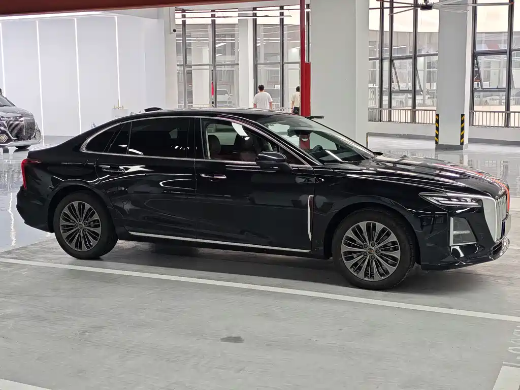 Hongqi Hongqi H5 — фото 3