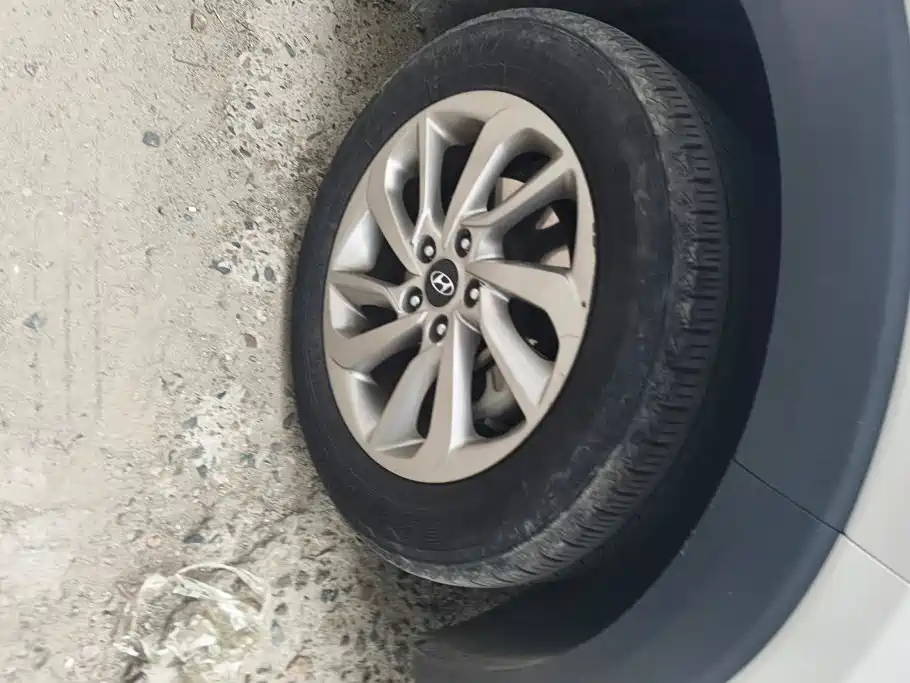 Hyundai Tucson — фото 6