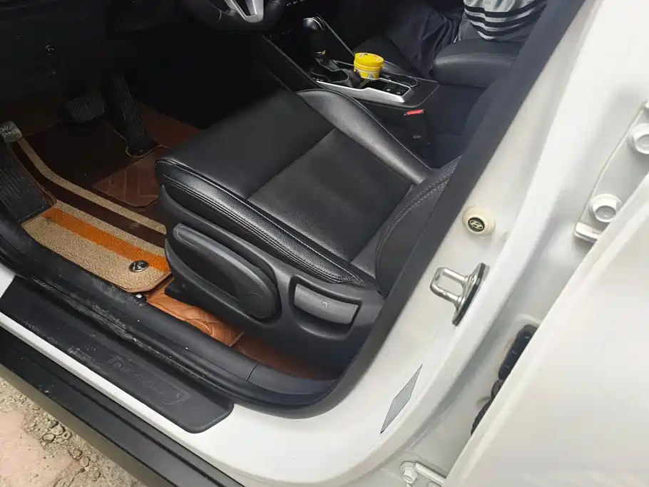 Hyundai Tucson — фото 9
