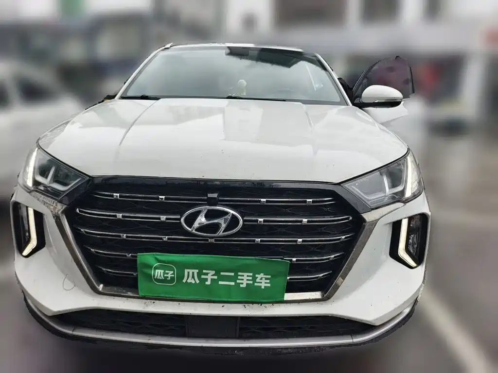 Hyundai Tucson — фото 2