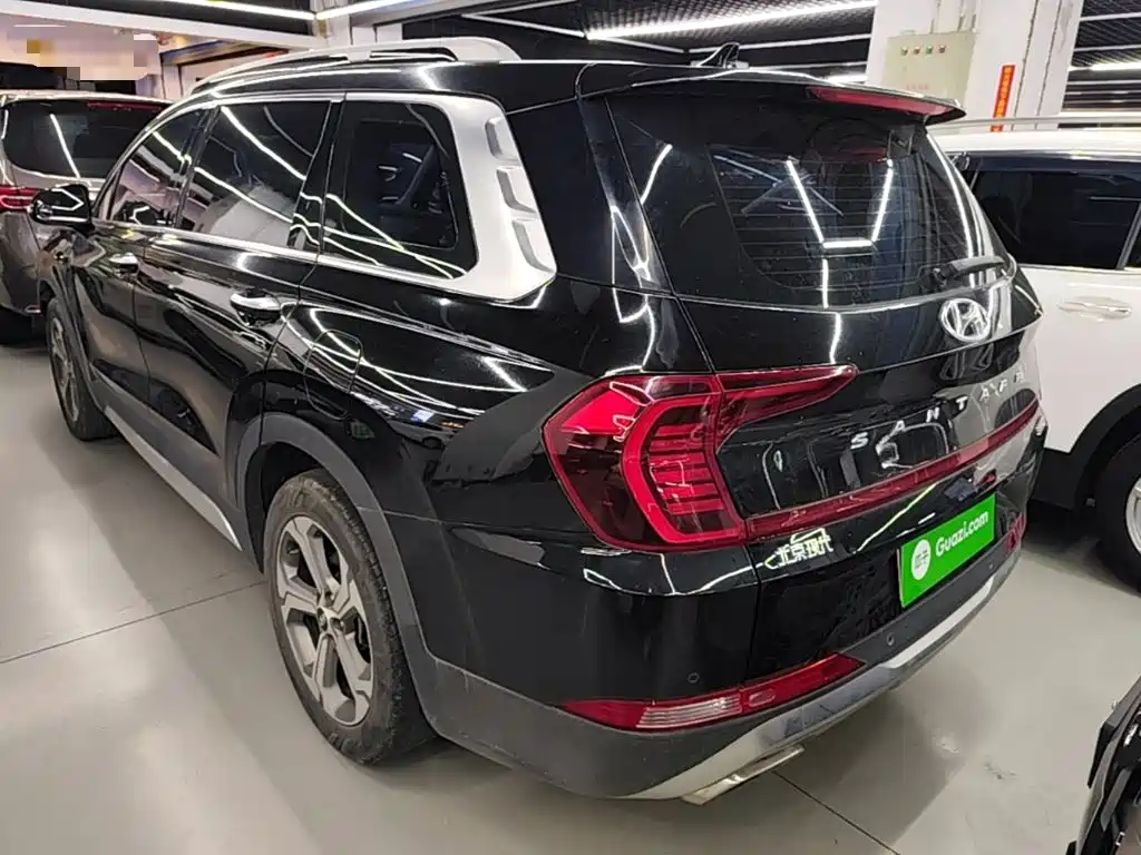Hyundai Santa Fe — фото 5