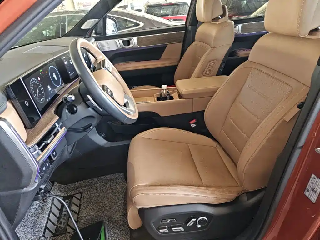 Hyundai Santa Fe — фото 15