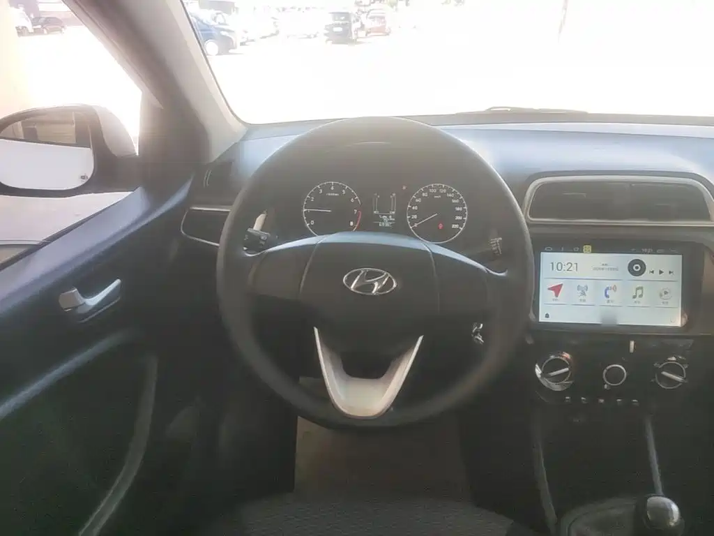 Hyundai Verna — фото 11