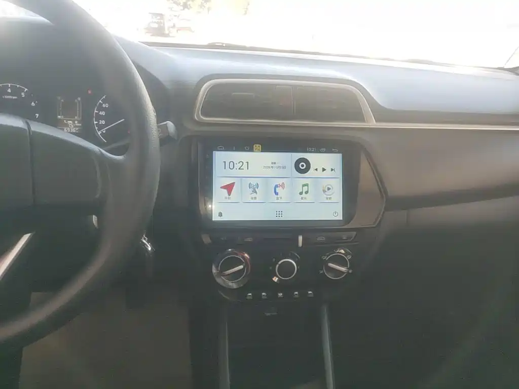 Hyundai Verna — фото 13