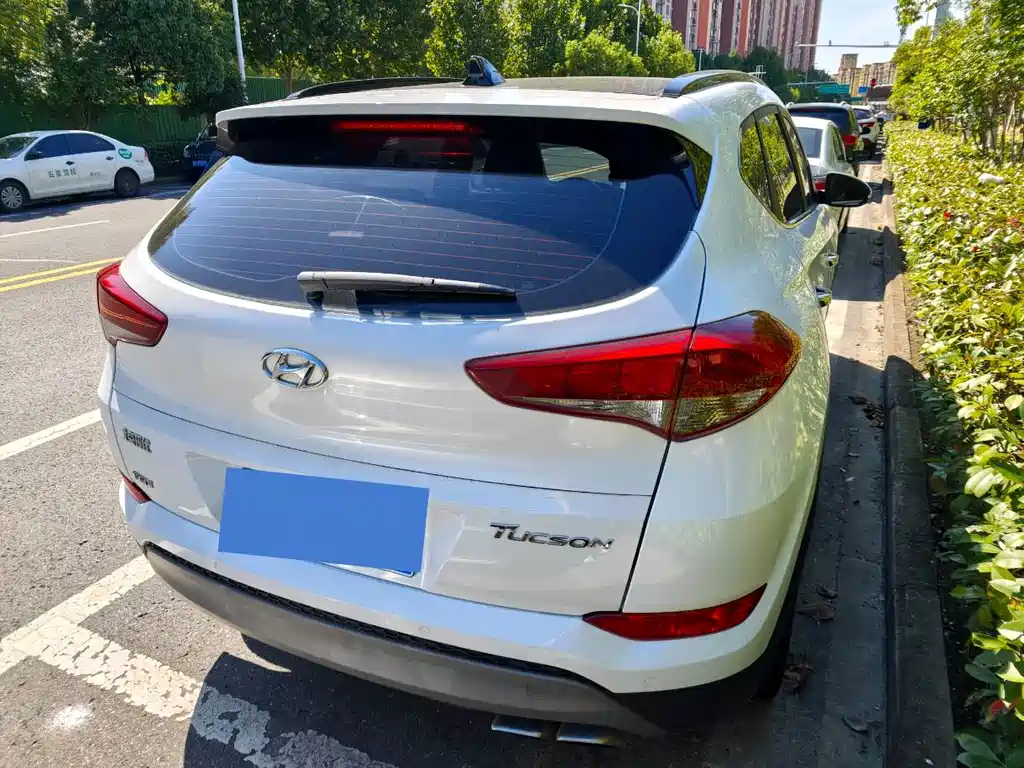 Hyundai Tucson — фото 6