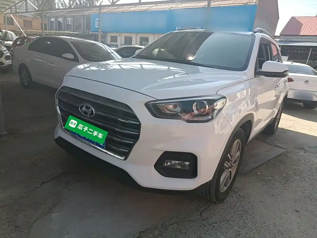 Hyundai ix35 — фото 2