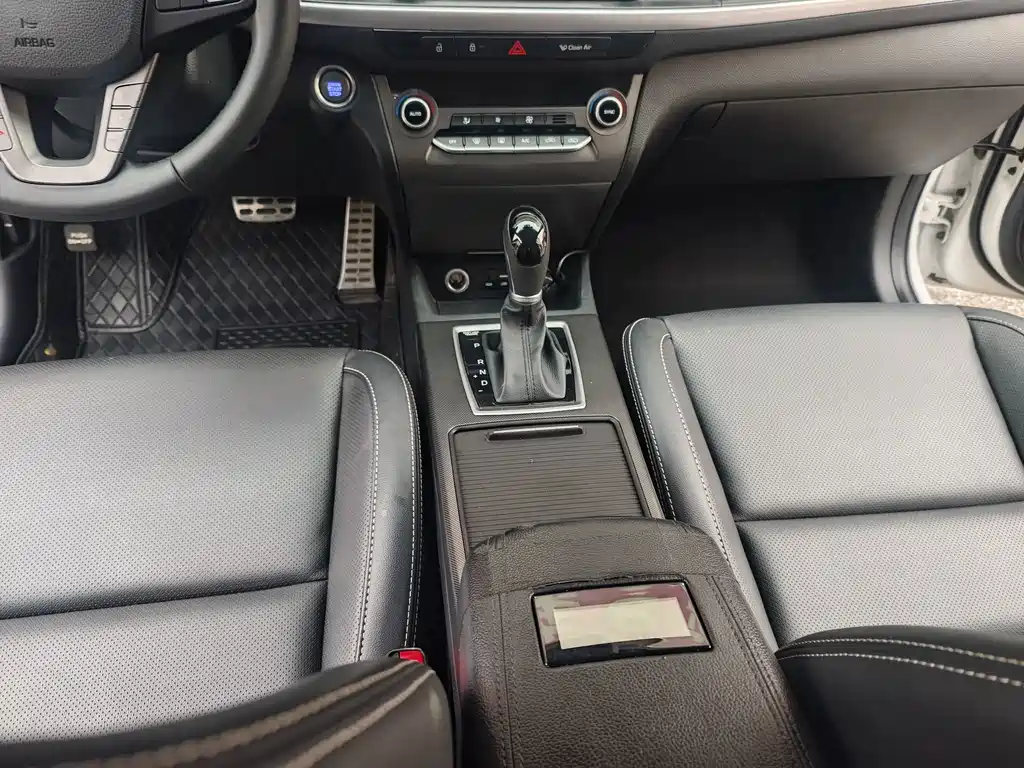 Hyundai Mistra — фото 14