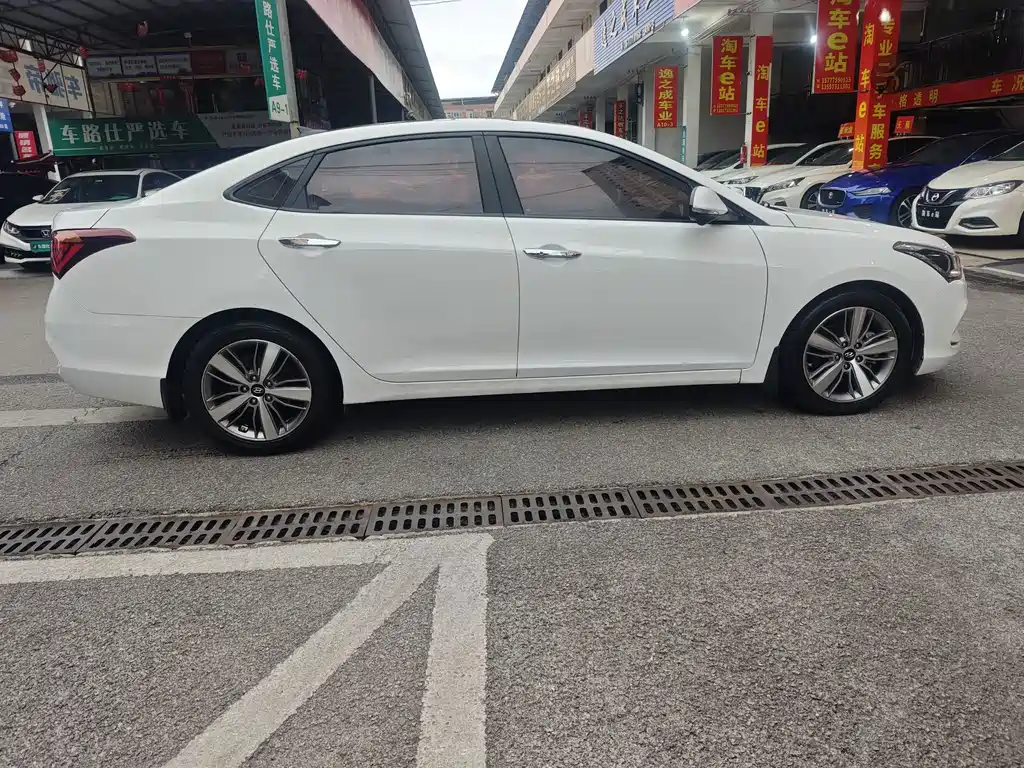 Hyundai Mistra — фото 4