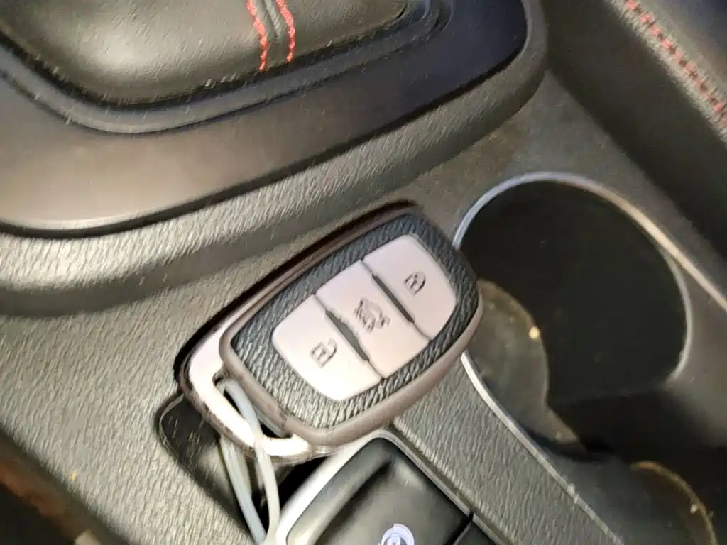 Hyundai Elantra — фото 9