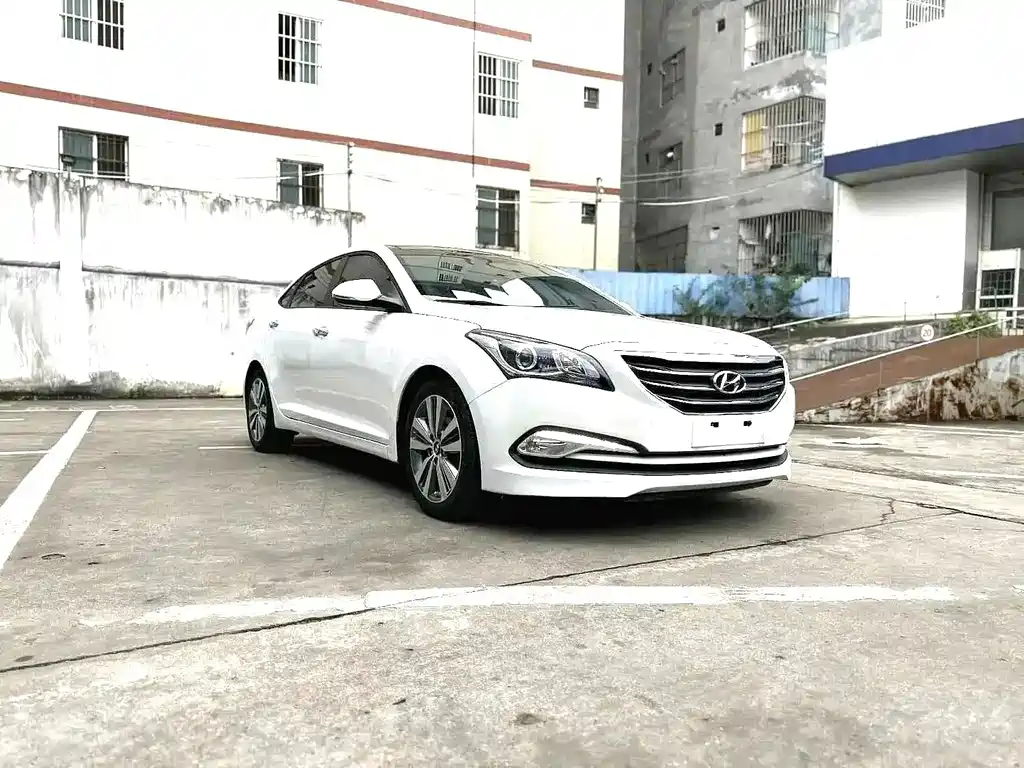 Hyundai Mistra — фото 3