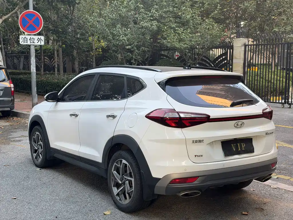 Hyundai Tucson — фото 9