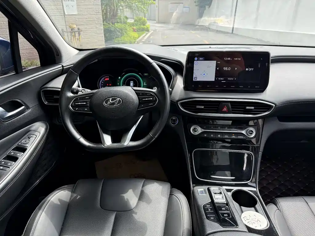 Hyundai Santa Fe — фото 19