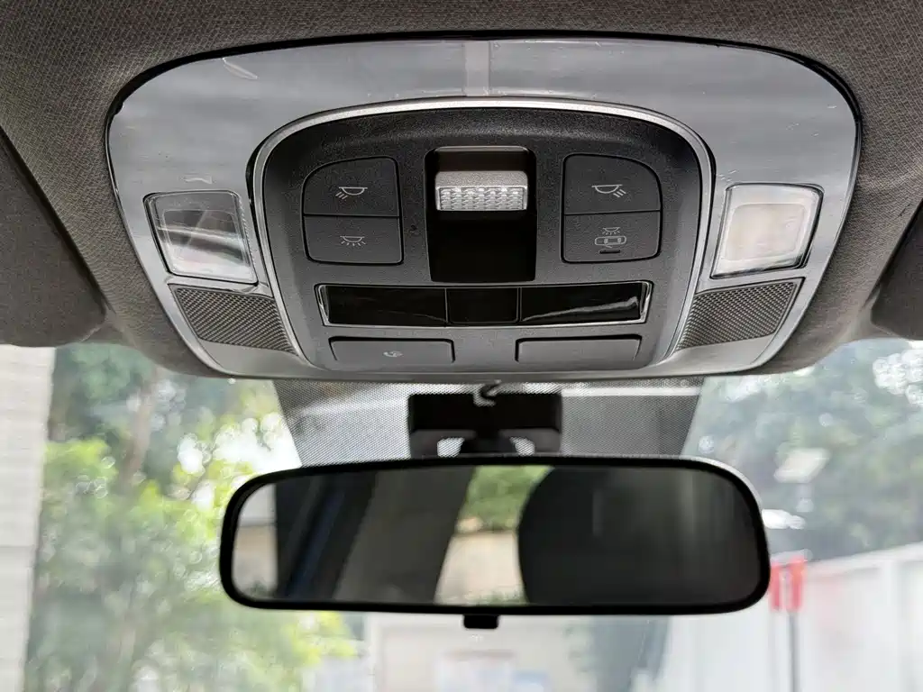 Hyundai Santa Fe — фото 26