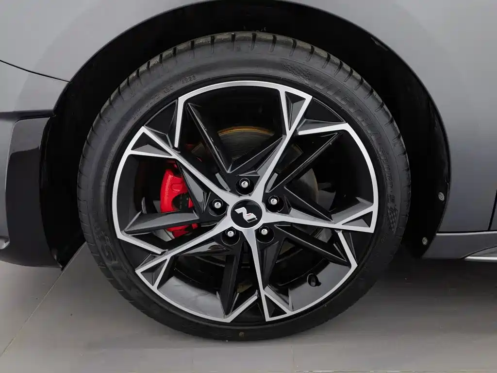 Hyundai Fista — фото 17