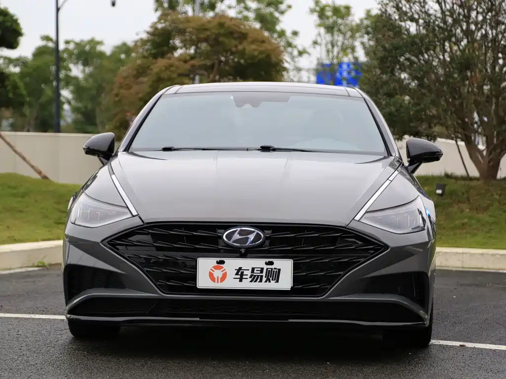Hyundai Sonata — фото 2
