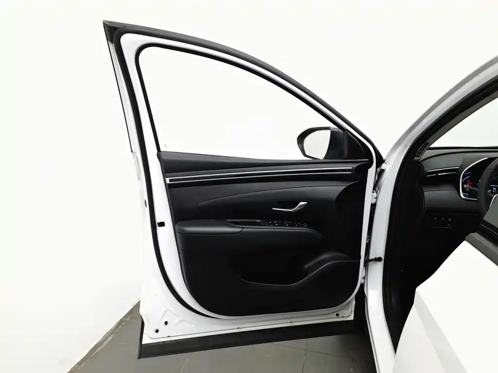Hyundai Tucson — фото 8