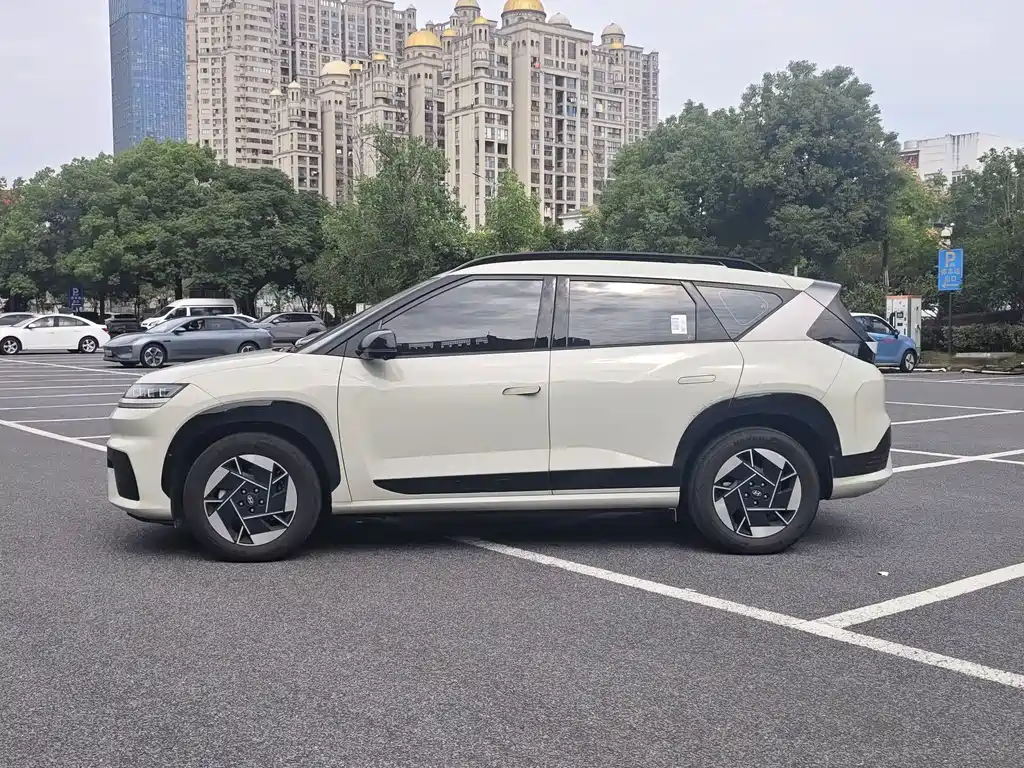 Hyundai EO — фото 3