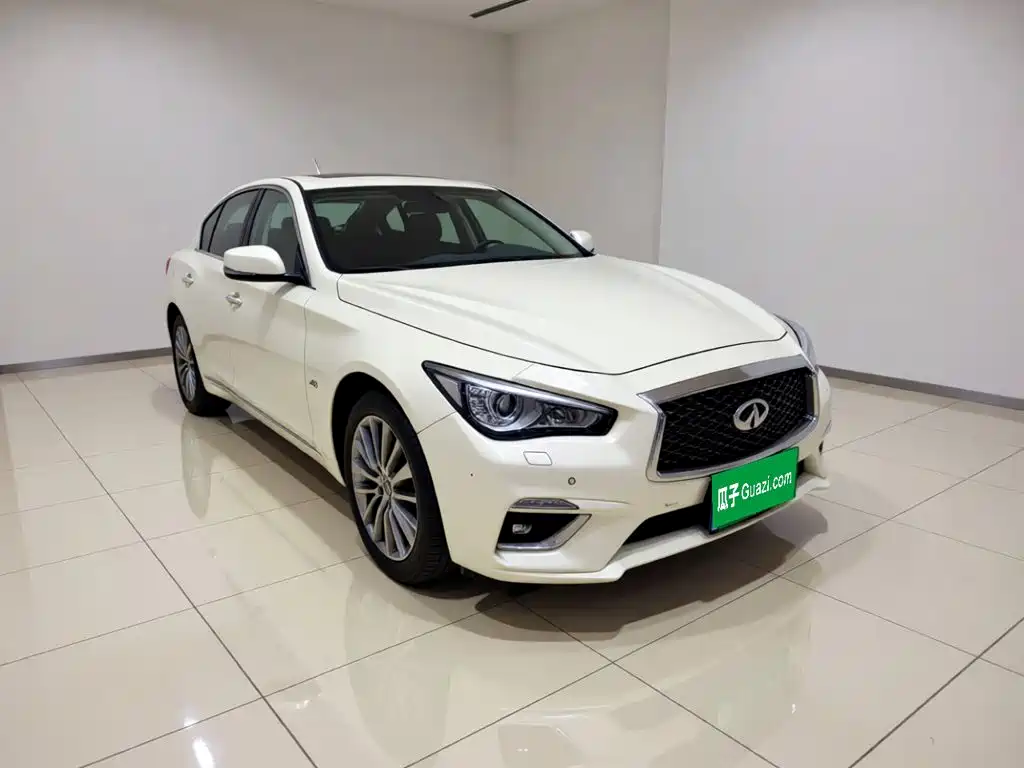 Infiniti Q50L — фото 3