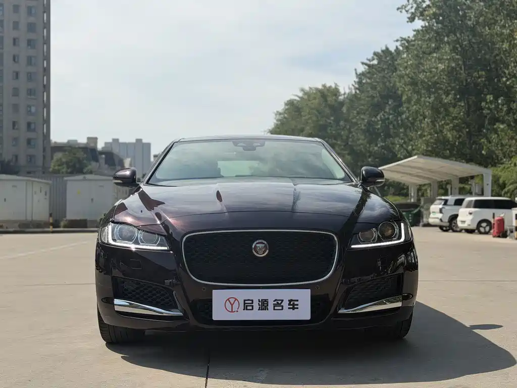 Jaguar XFL — фото 13