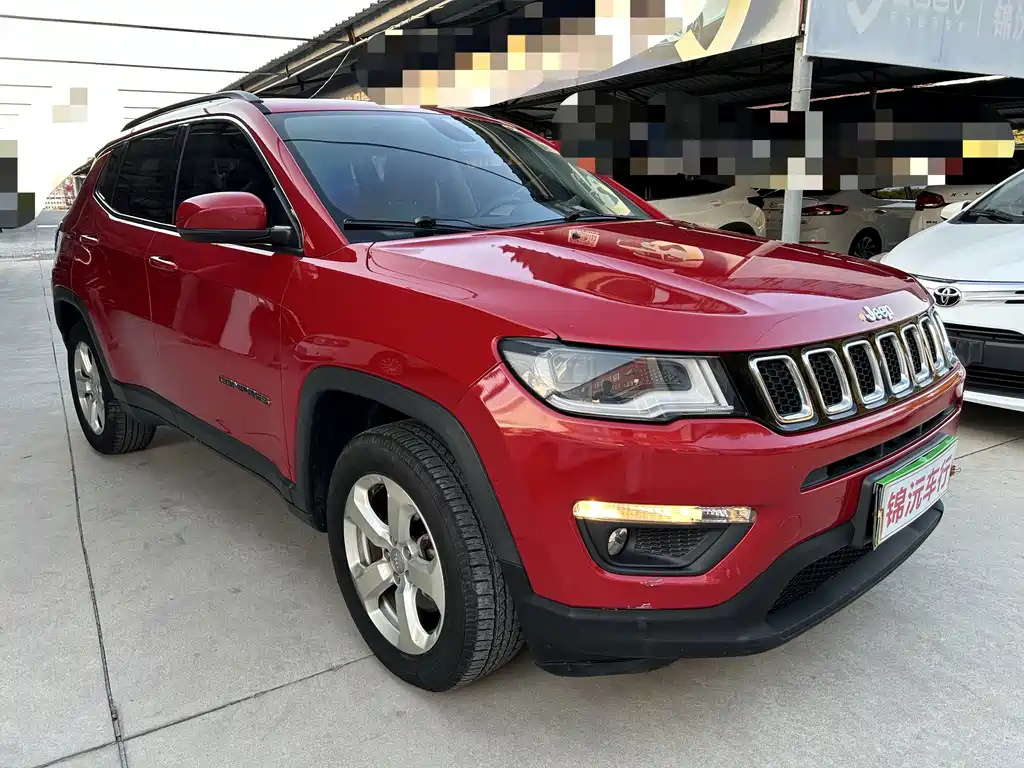 Jeep Compass — фото 3
