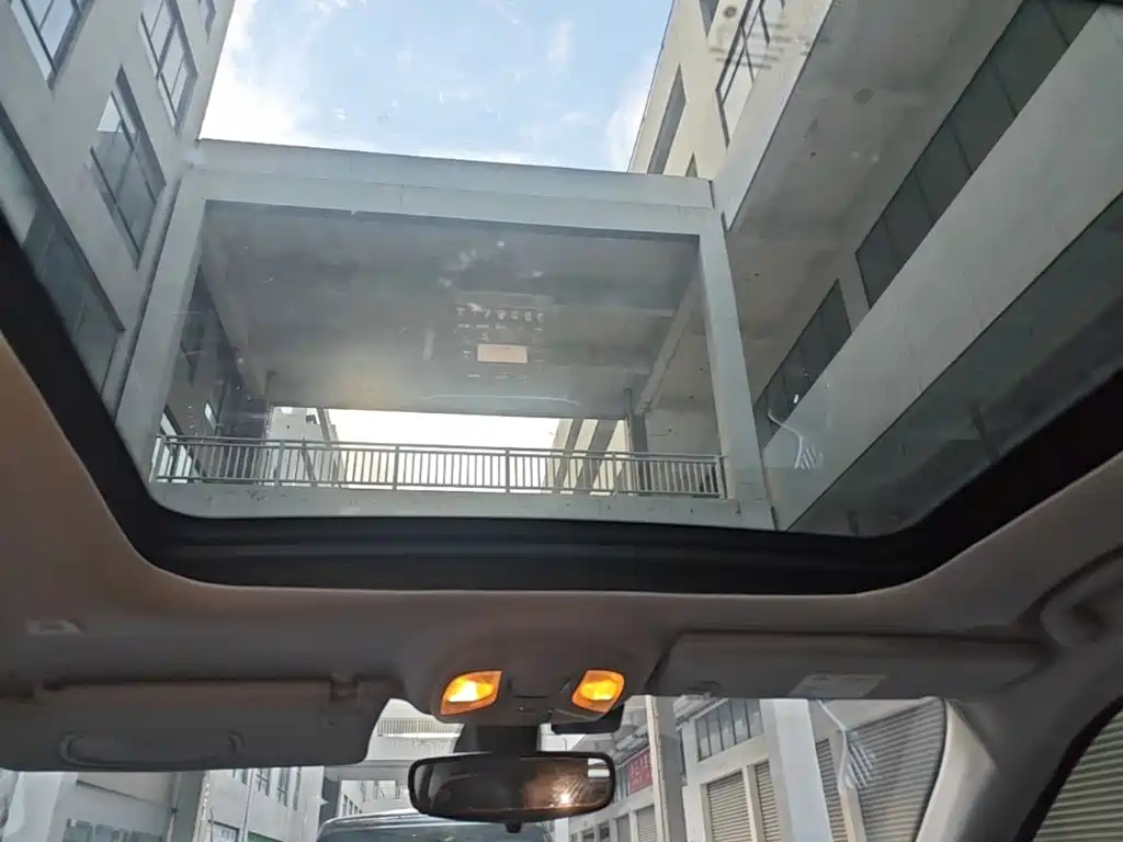 Jeep Compass — фото 18