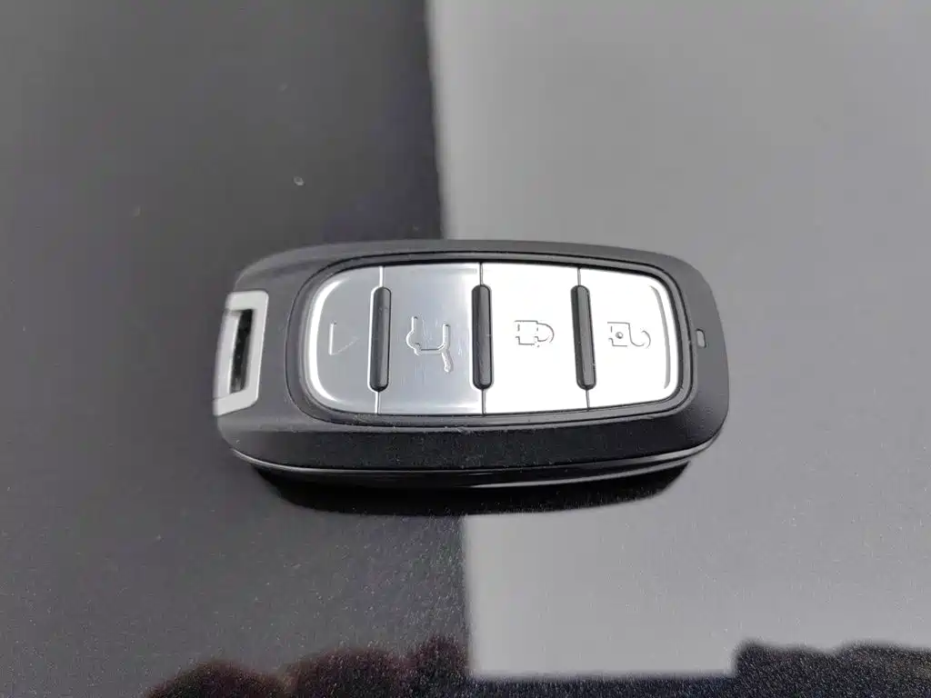Jeep Compass — фото 19