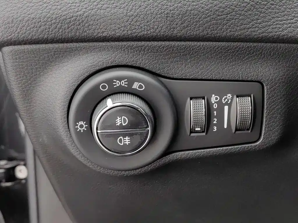 Jeep Compass — фото 21