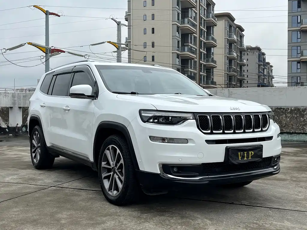 Jeep Grand Commander — фото 3