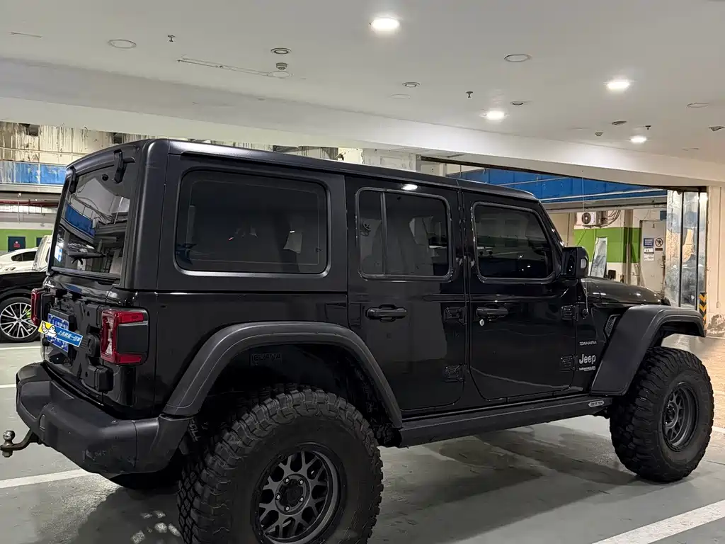 Jeep Wrangler — фото 3