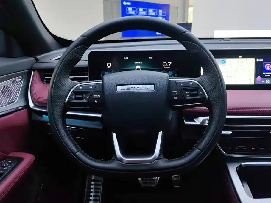 Jetour X70 PLUS — фото 15
