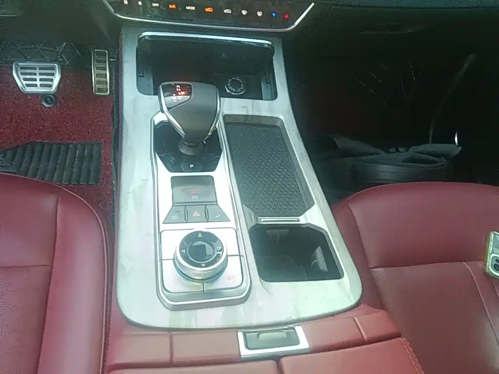 Jetour X70 PRO — фото 10