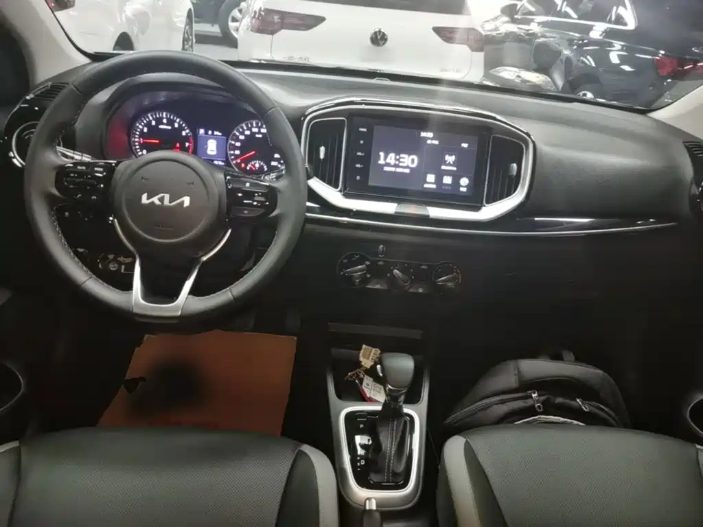 Kia KX1 — фото 10