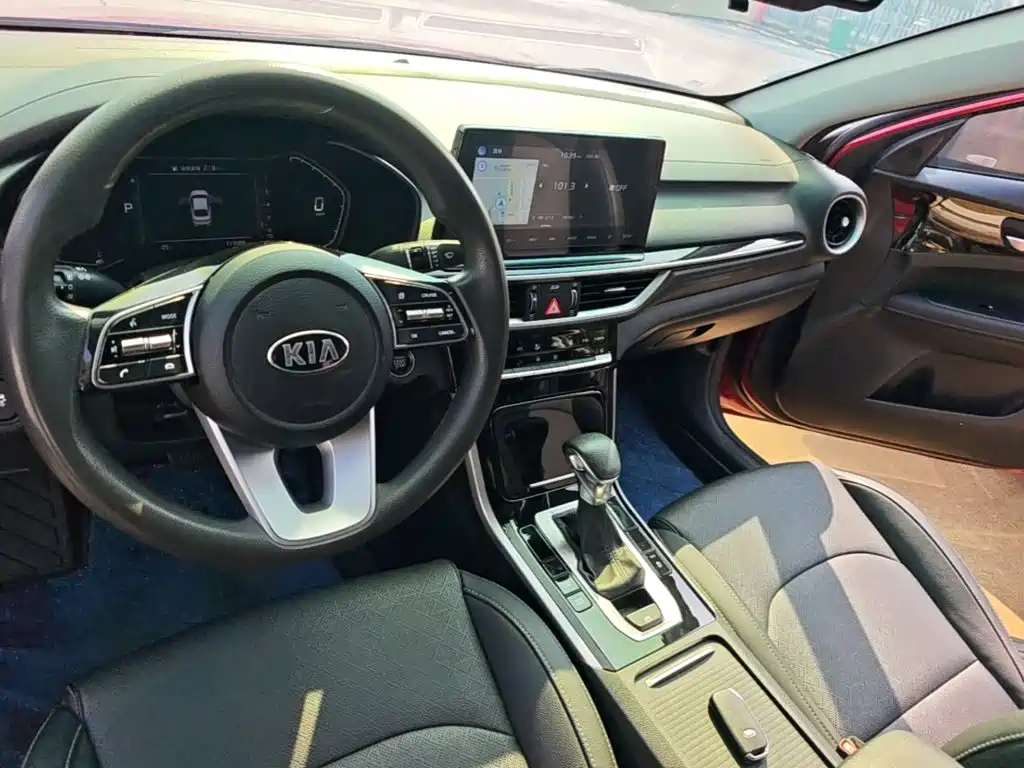 Kia K3 — фото 10