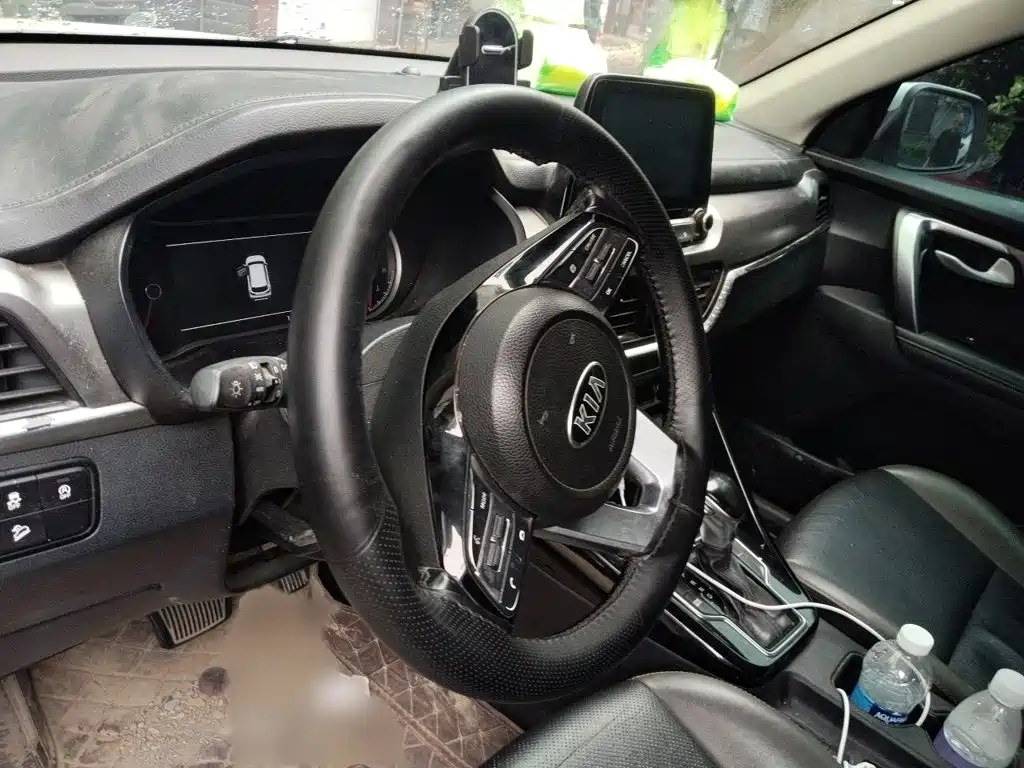 Kia Sportage — фото 3