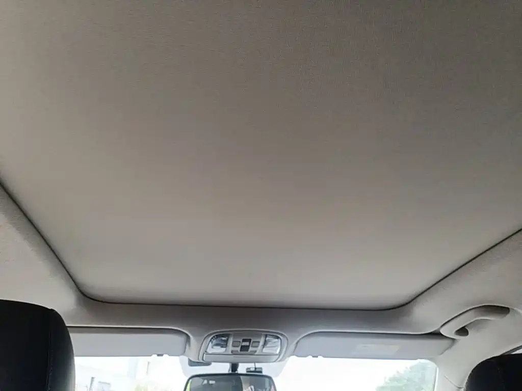 Kia Sportage — фото 18