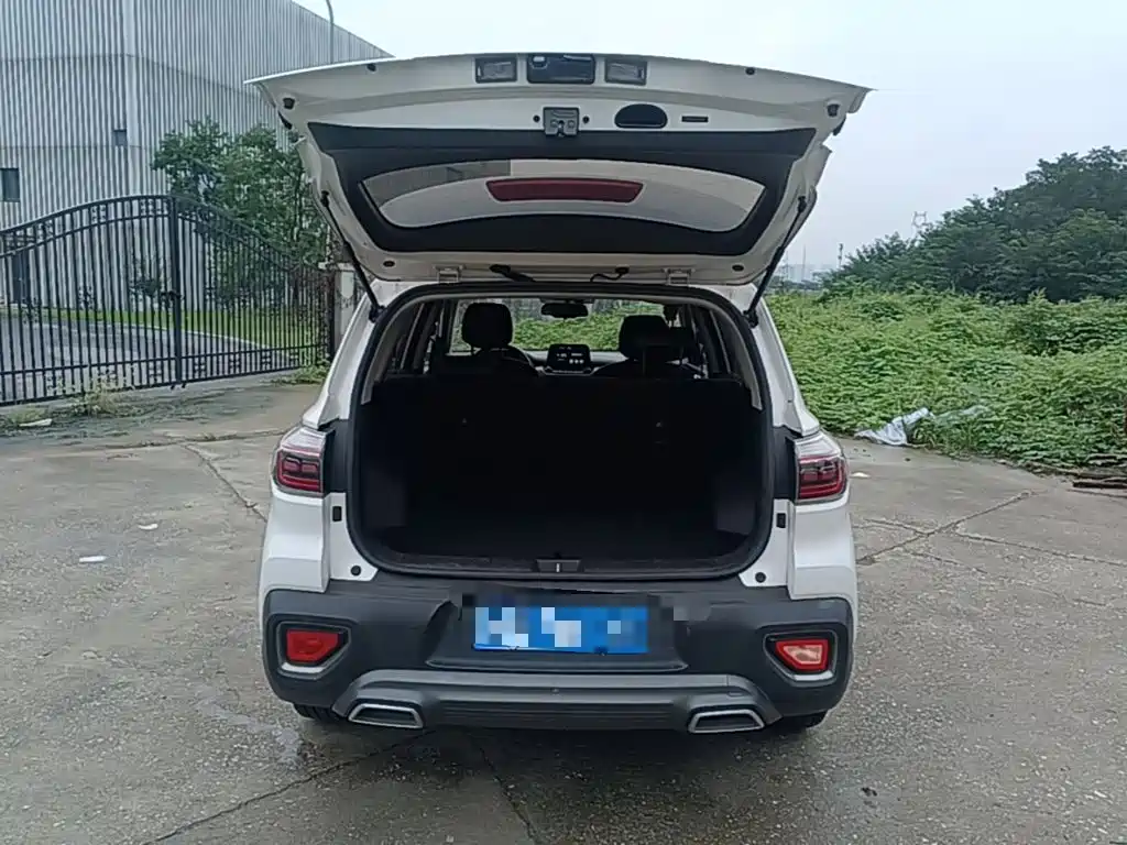 Kia Sportage — фото 19