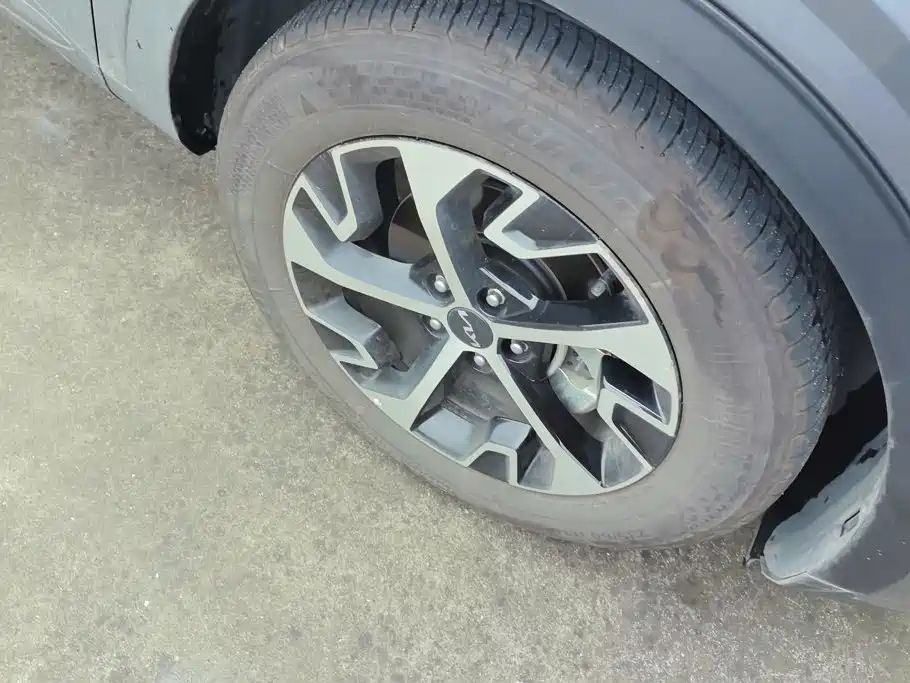 Kia Sportage — фото 6