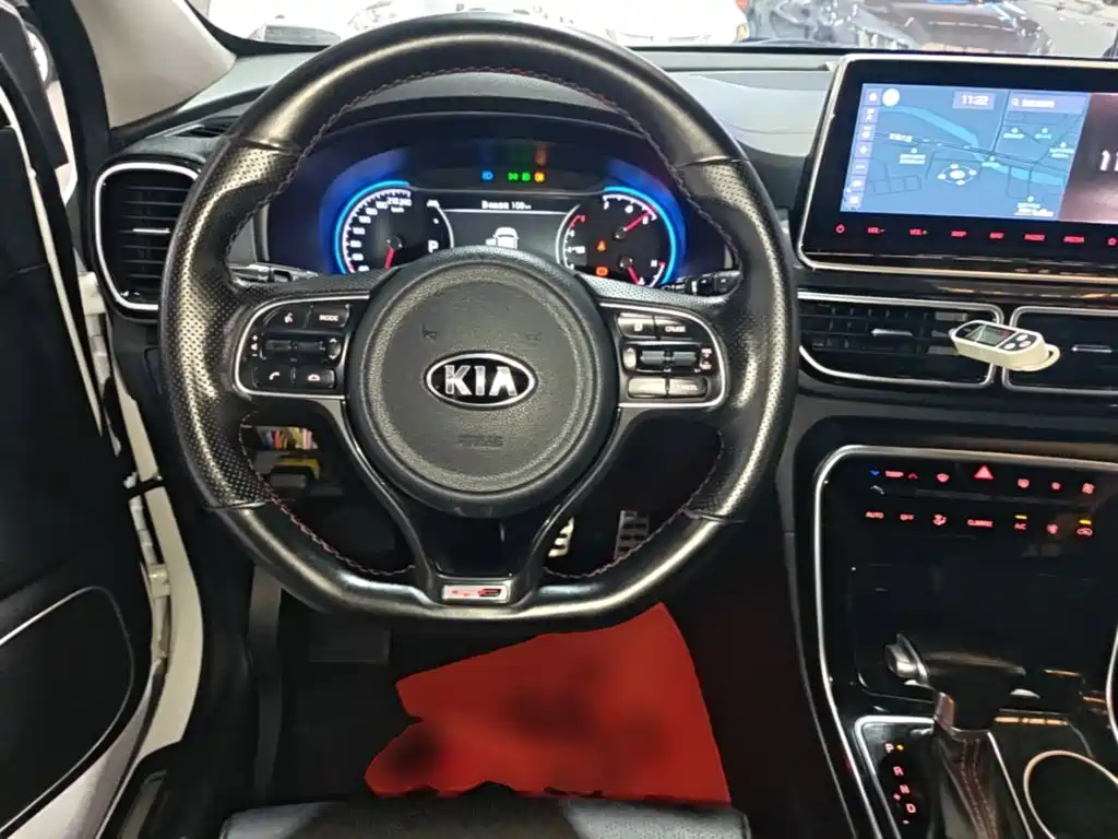 Kia KX5 — фото 11