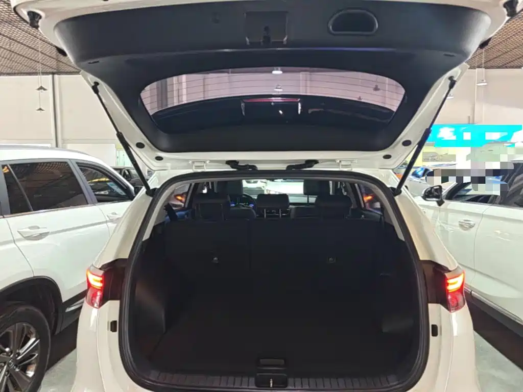 Kia KX5 — фото 19