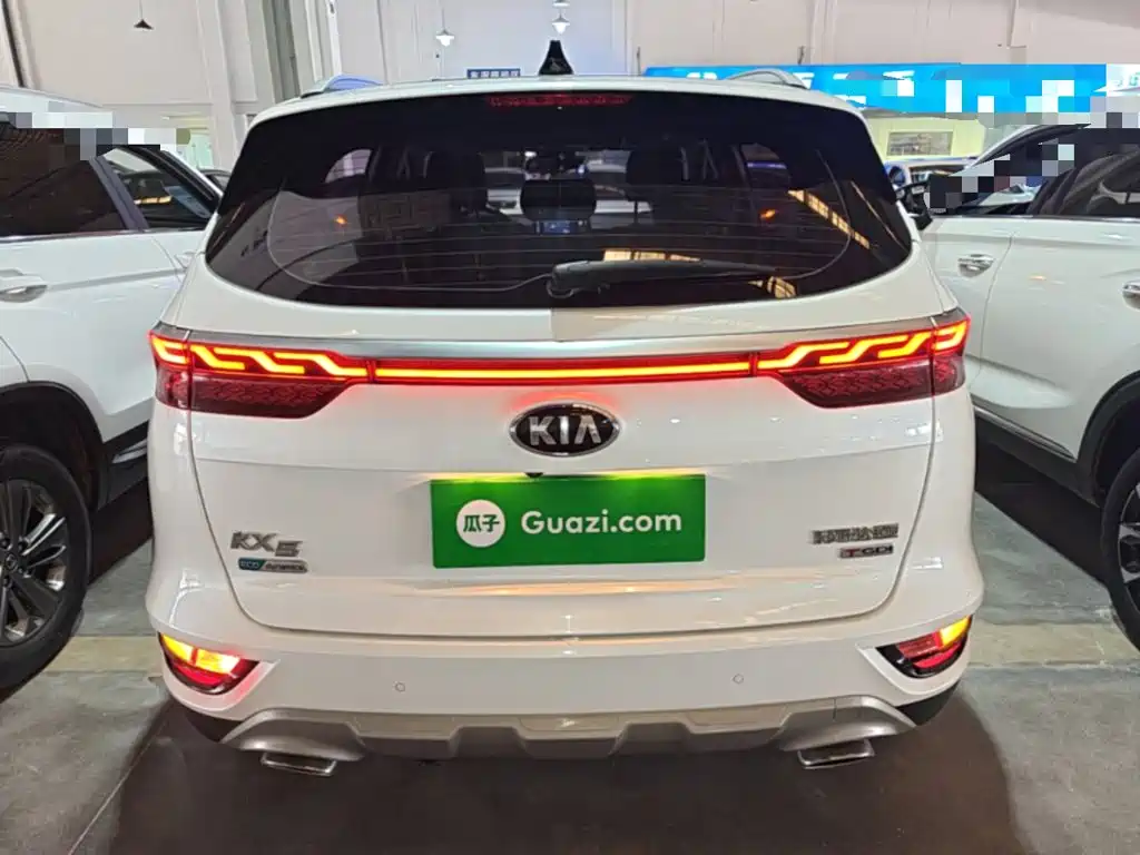 Kia KX5 — фото 6
