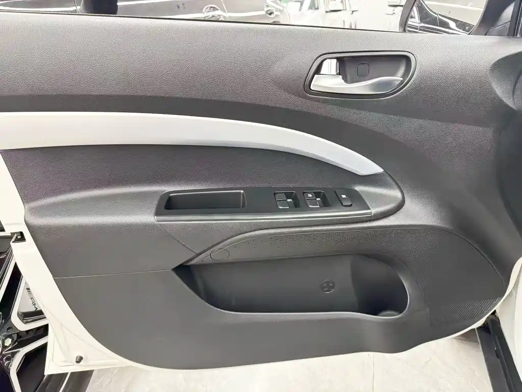Kia KX1 — фото 11