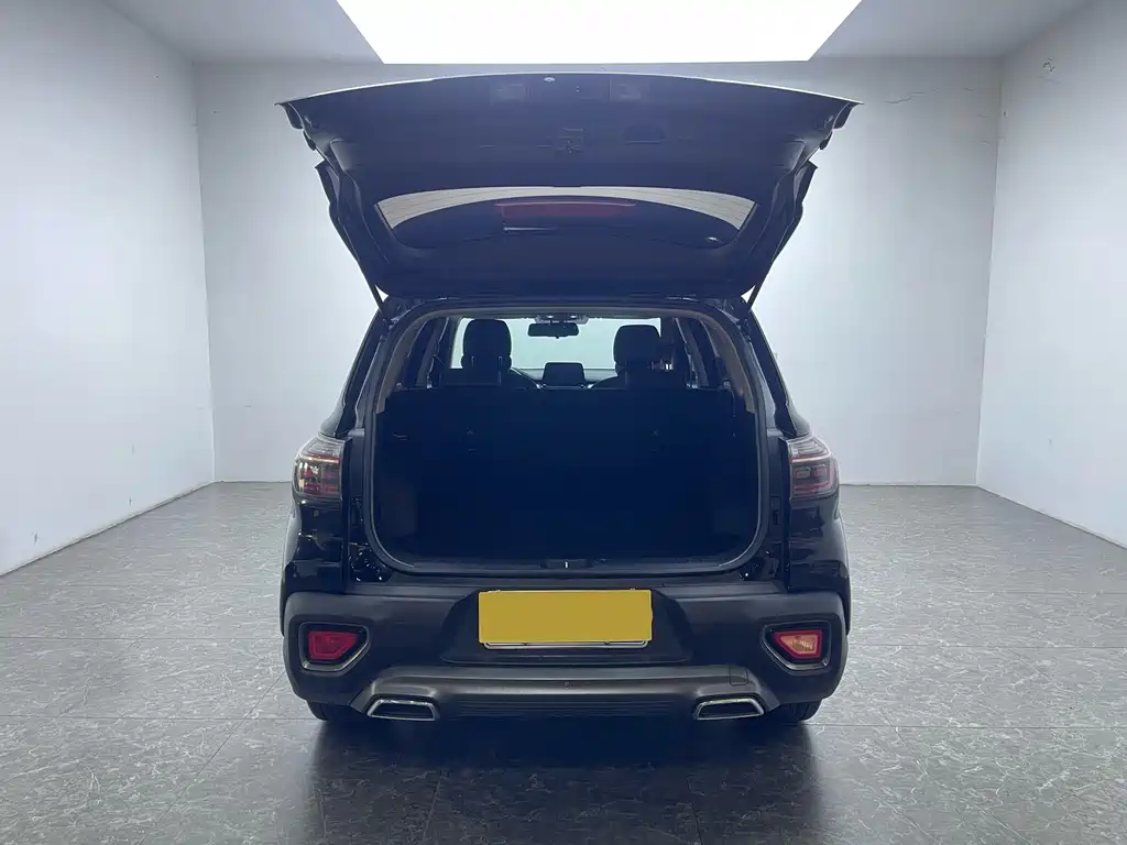 Kia Sportage — фото 7