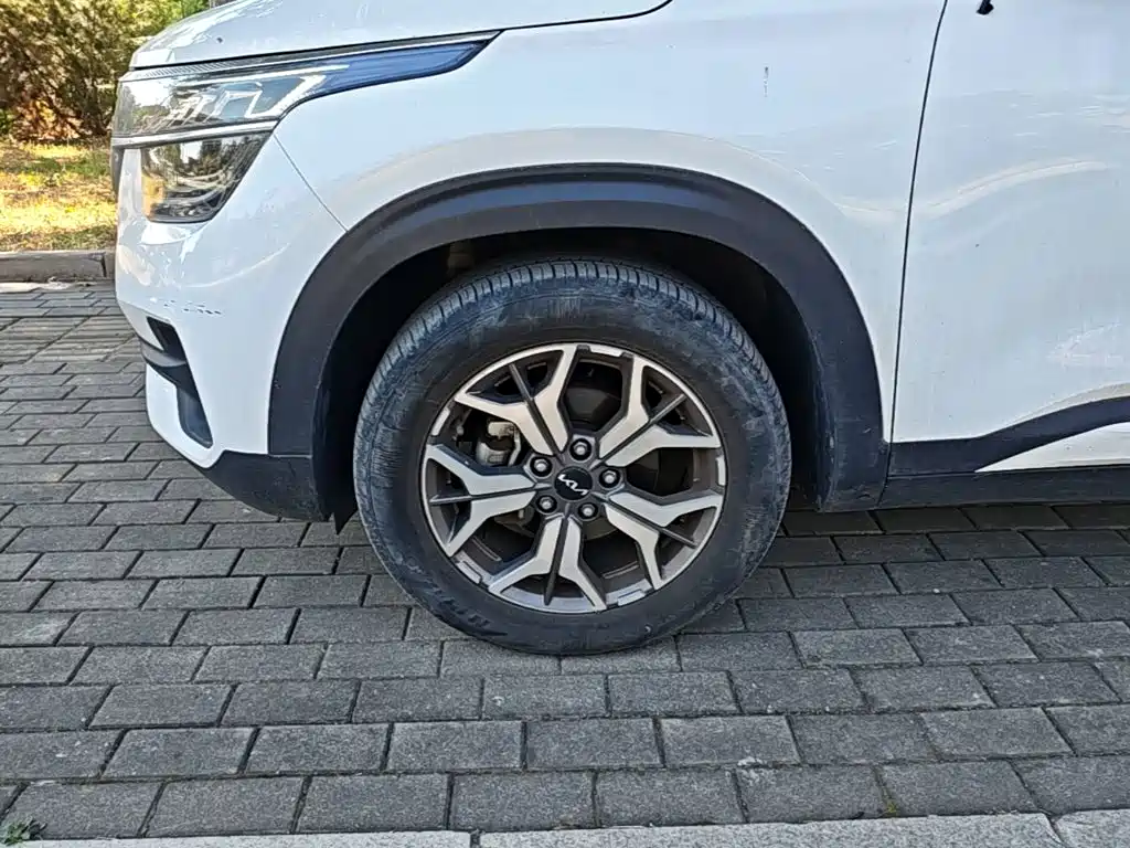 Kia KX3 — фото 23