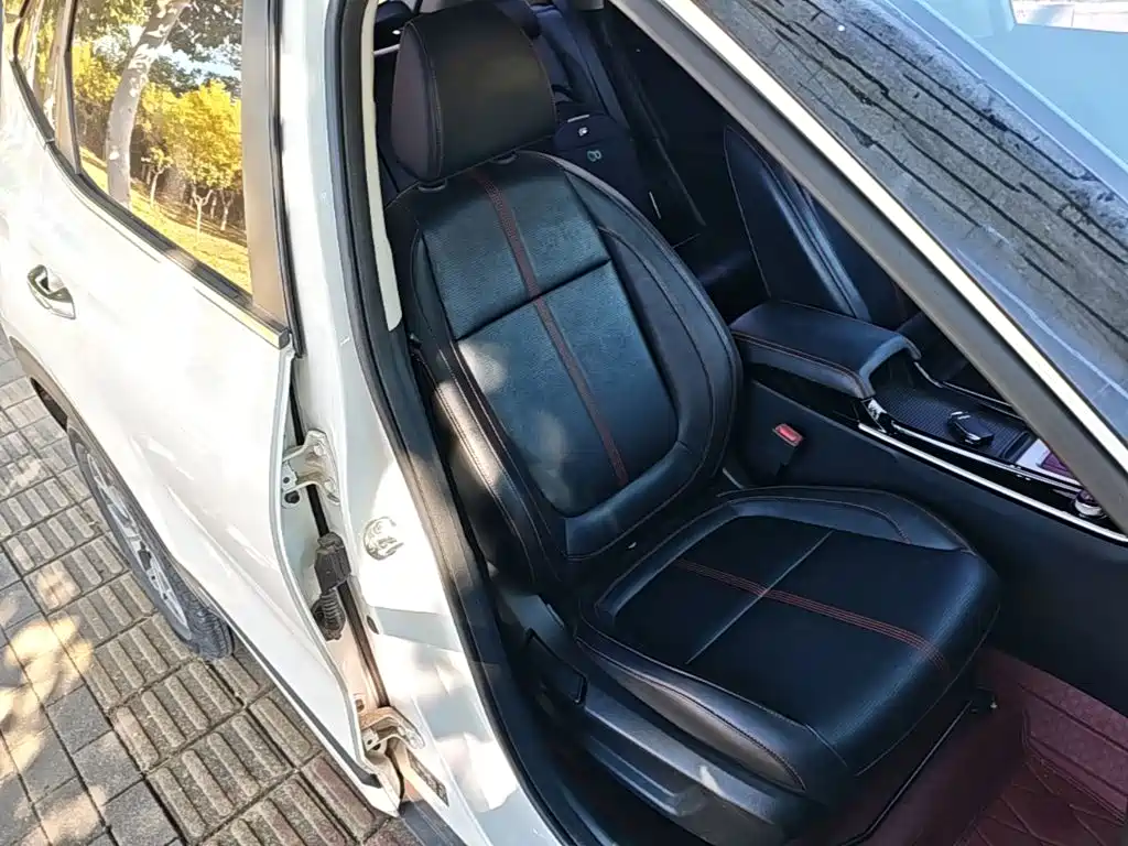 Kia KX3 — фото 25