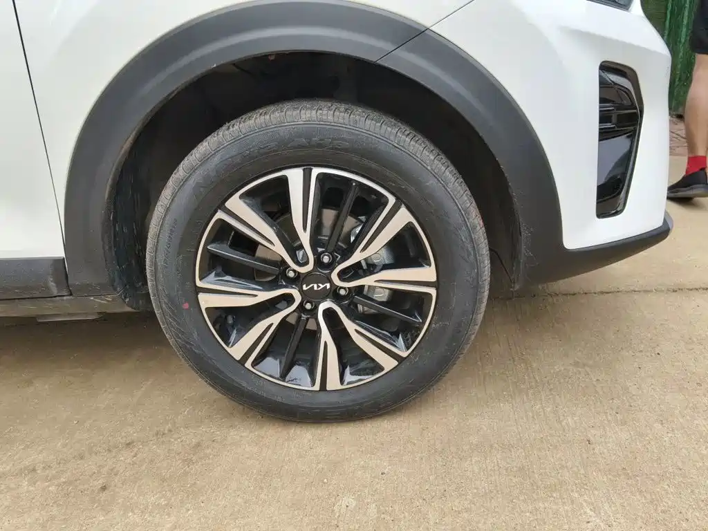 Kia KX1 — фото 24
