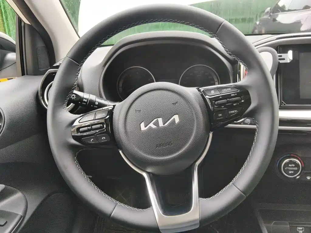 Kia KX1 — фото 6
