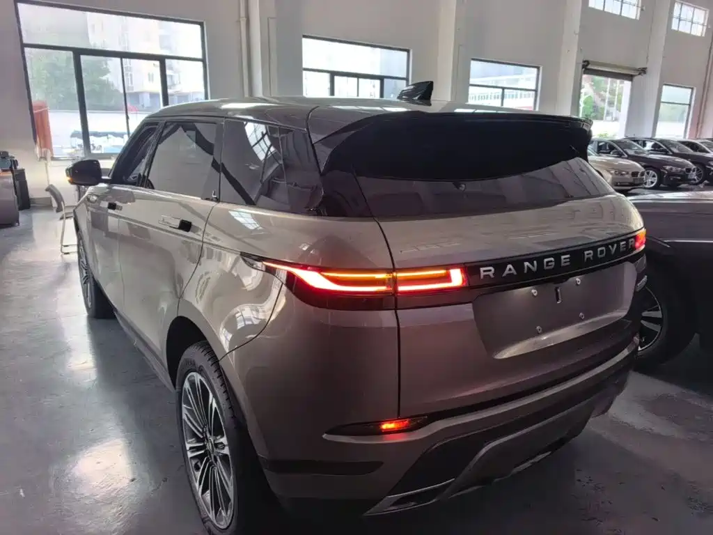 Land Rover Evoque — фото 5