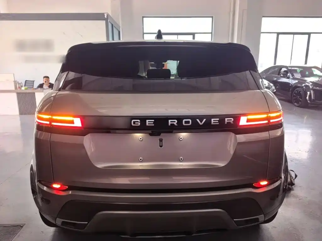 Land Rover Evoque — фото 6