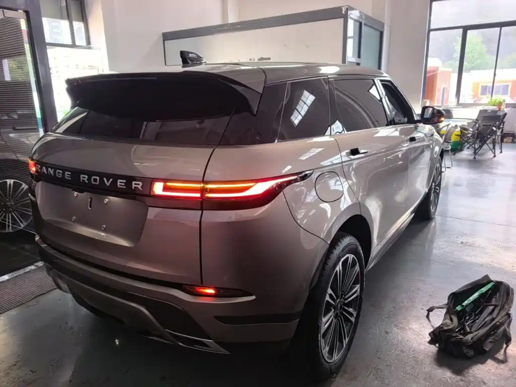 Land Rover Evoque — фото 7