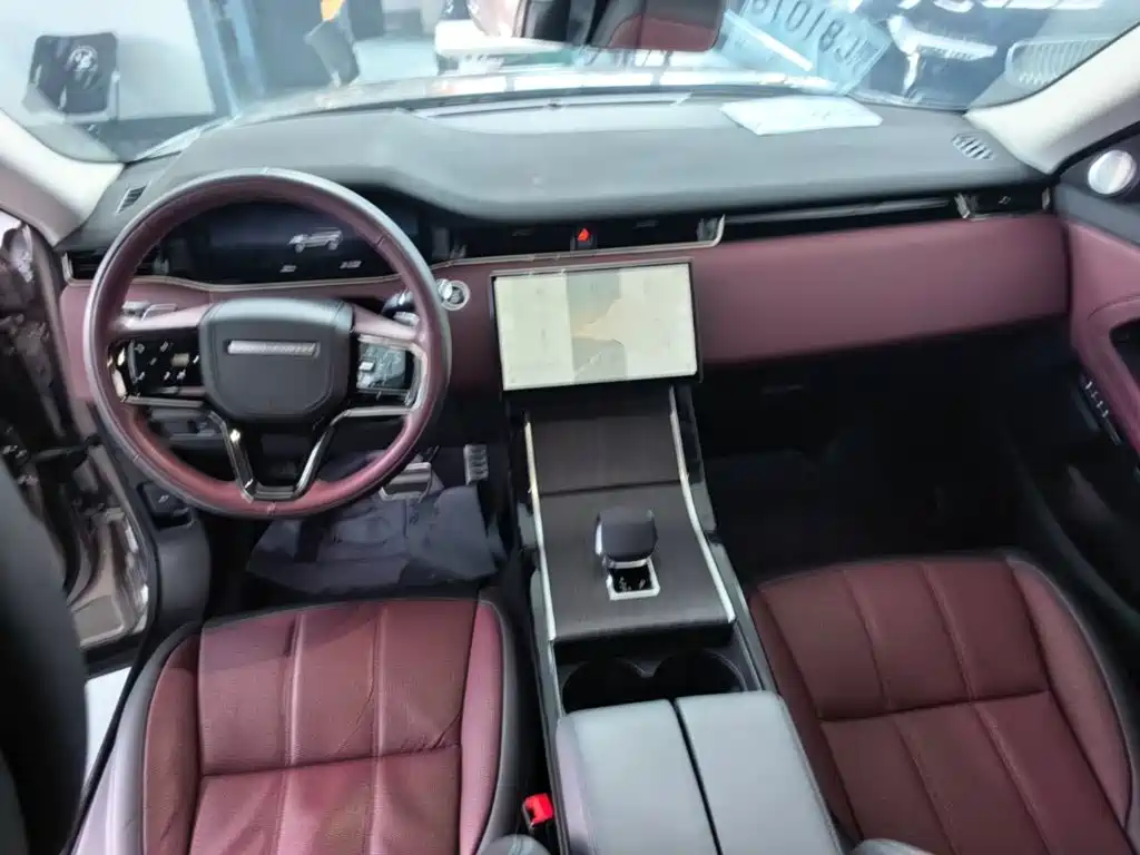 Land Rover Evoque — фото 10